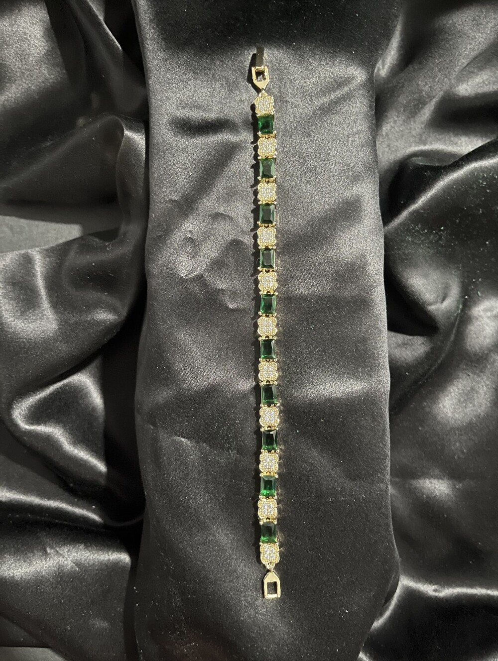 Gold Filled Green & White Stone Bracelet 7.5"
